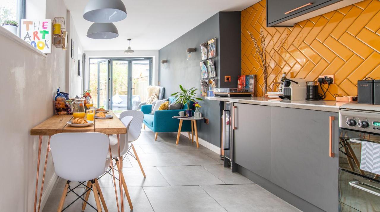 The Space At 8, Garden Flat Close To Town & Beach Whitstable Bagian luar foto